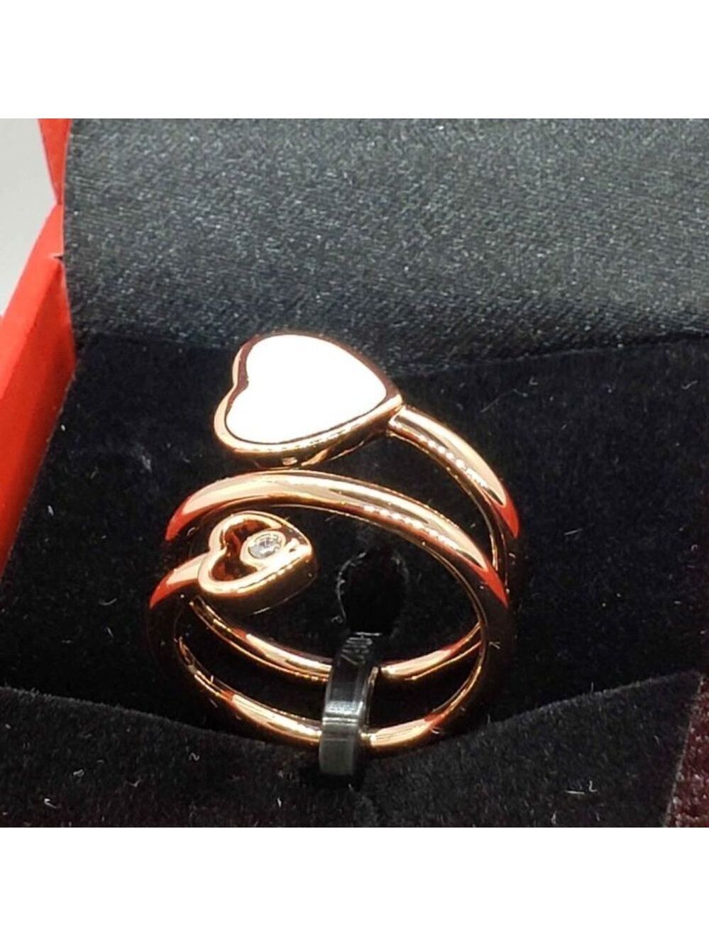 Brand New Peermont Jewelry 18k rose gold plated ring w/ white opal and one stone